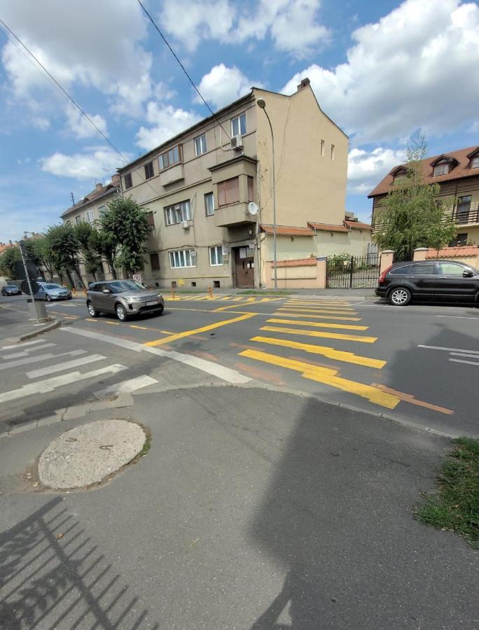 B8 - Spacious, Charming Apartment in Central Sibiu Exterior foto